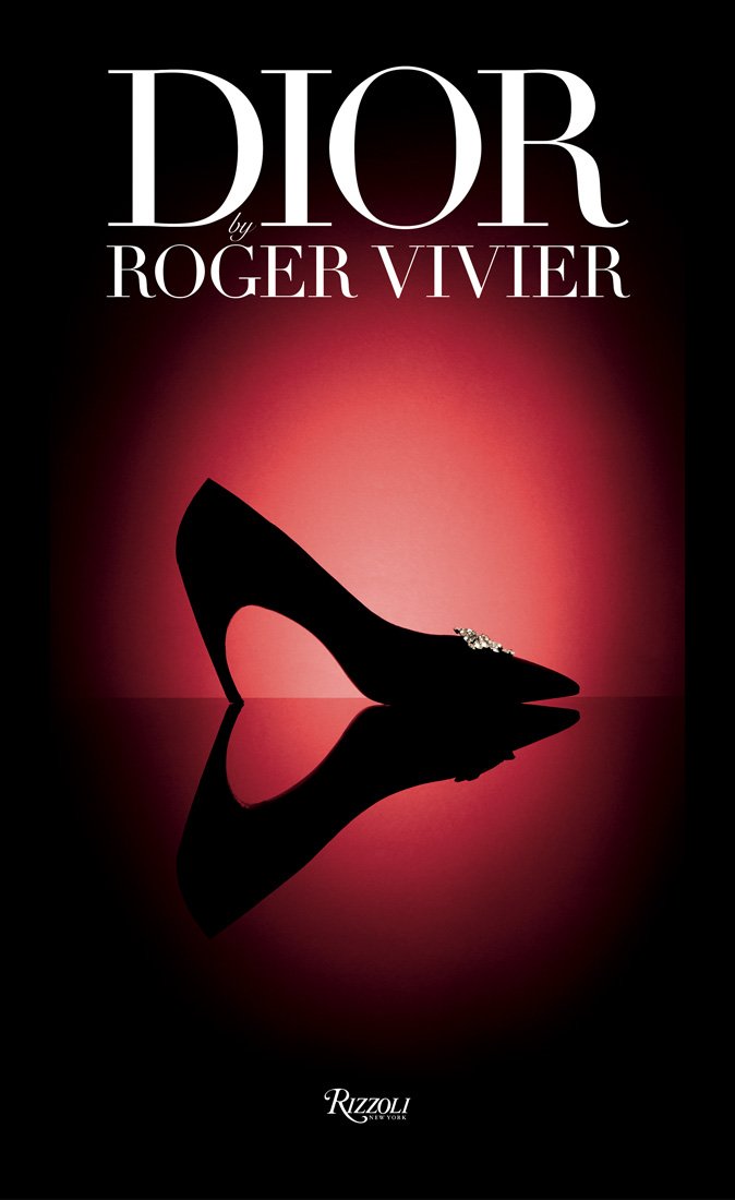 كتب مختارة – Dior by Roger Vivier
