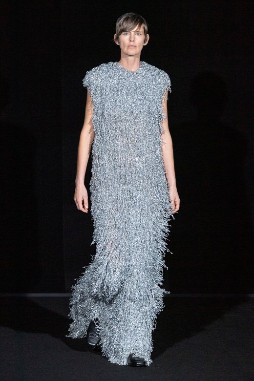 بدلة سباحة<br />
&nbsp;