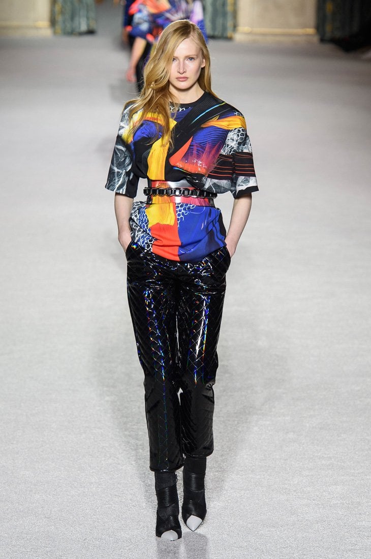 حان فصل السّراويل الجلديّة
