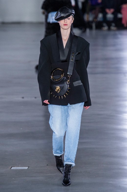 ميسوني<br />
<em>من موقع</em>&nbsp;<em><span dir=LTR>Mrporter.com</span></em>