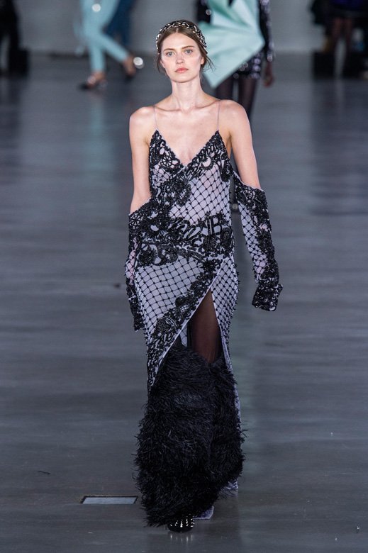 <strong>فندق بالاتزو فرساتشي</strong><br />
<em>صورة من </em><em><span dir=LTR>Palazzoversace.ae</span></em><br />
&nbsp;