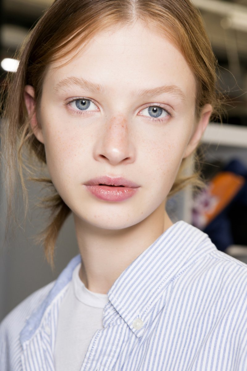 Beauty Tip of the Week – Feminine Minimalism
