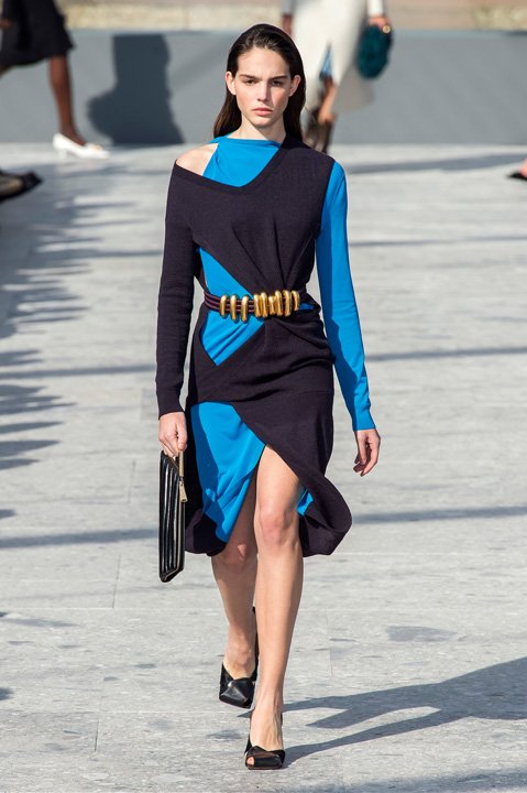 <strong>ديور&nbsp;</strong>خاتم&nbsp;<span dir=LTR>Rose Celeste</span><br />
&nbsp;