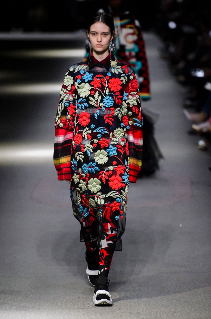 Burberry Fall Winter 2018 2019 Ready to Wear Azyaamode