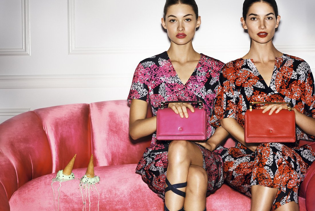 CH Carolina Herrera s Insignia Bag Azyaamode