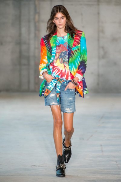 Tie-Dye Vibes
