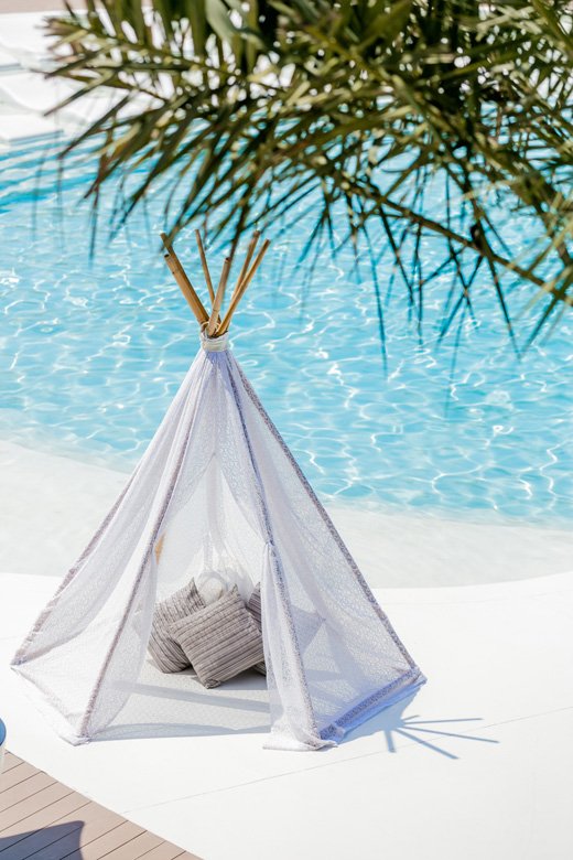 Azyaamode Experiences the Beauty of Nikki Beach Resort & Spa Dubai
