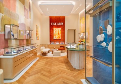 Fine Arts Concept Store Lands in Dubai Mall
