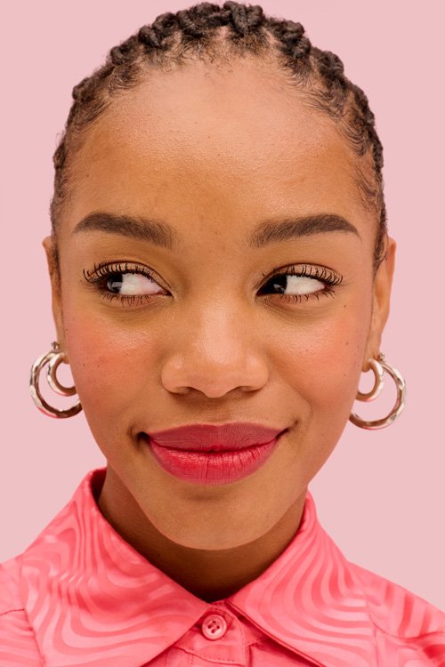 The Prettiest Cranberry Girl Look from Benefit Cosmetics
