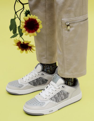 توسيع لوحة ألوان حذاء&nbsp;B27&nbsp;الرياضيّ من ديور
