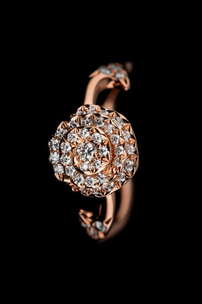 How Is the Rose Dior Couture Ring Made?
