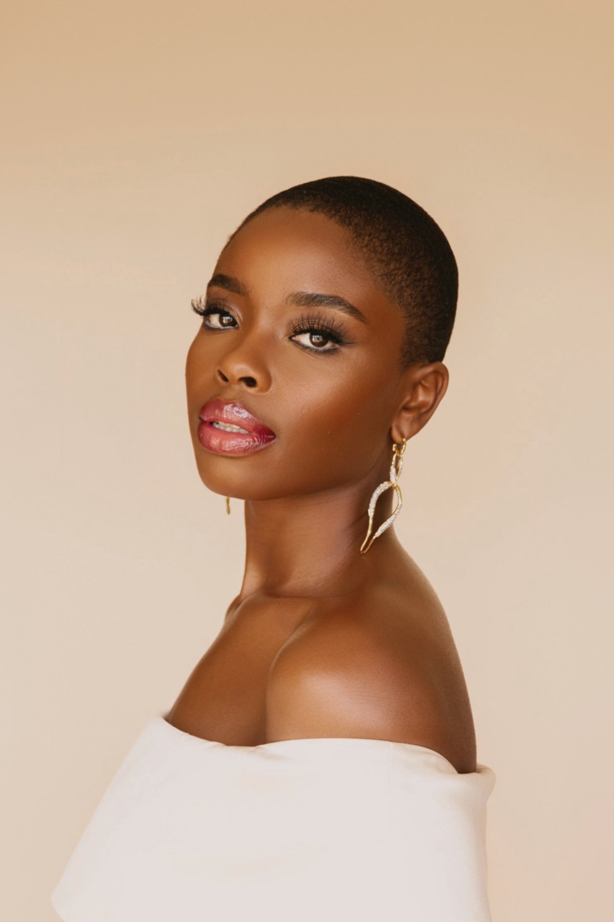 Get the Lancôme Beauty Look of Joy Sunday at the 2024 Emmy