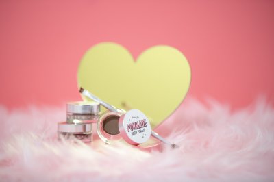 Another Benefit Brow Wonder Maker
