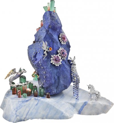 Van Cleef &amp; Arpels Launches their Pierres Pr&eacute;cieuses Exhibition
