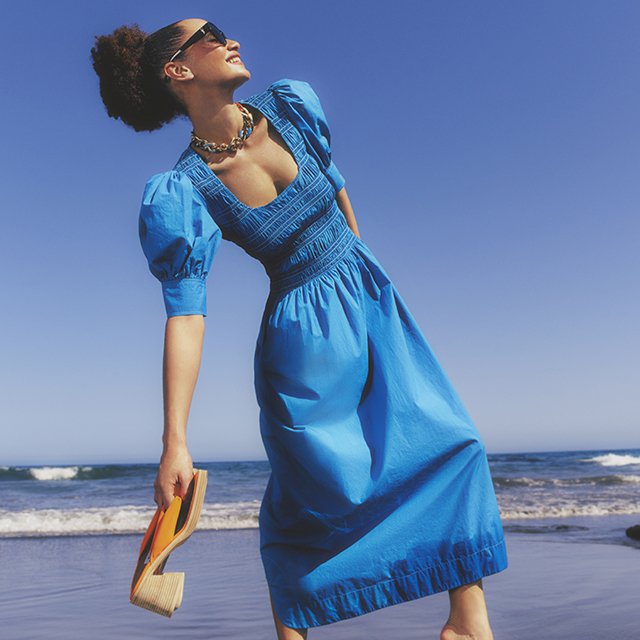 Travel with Style “The Outnet’s” Way
