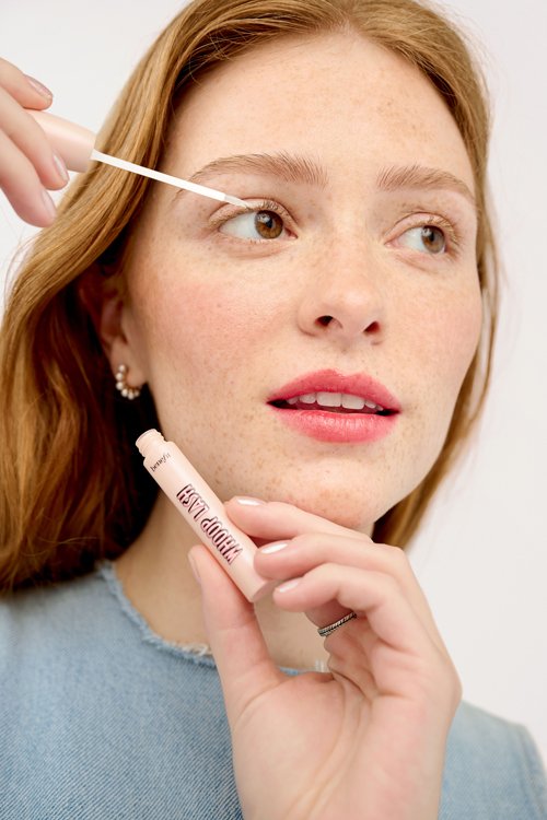 Whoop Lash, Benefit’s January Star
