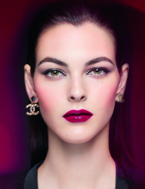 مجموعة ROUGE ALLURE LAQUE الرائعة
