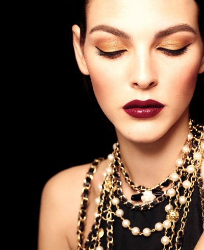 Shine with CHANEL for the Holidays
