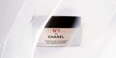 The New N&deg;1 DE CHANEL Red Camellia REVITALIZING MASK
