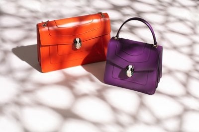 لا تحتاجين إلّا إلى حقيبة من بولغري