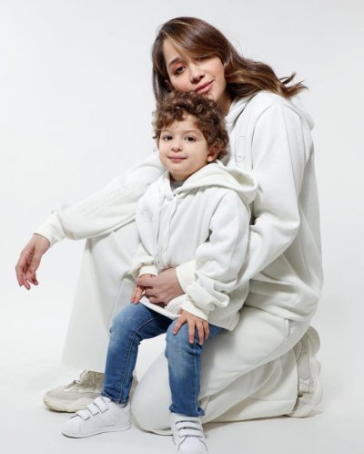 Bloggers AND Moms!
