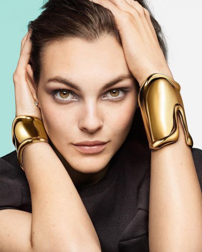 Your Dose of Style in a Swooning Cuff
