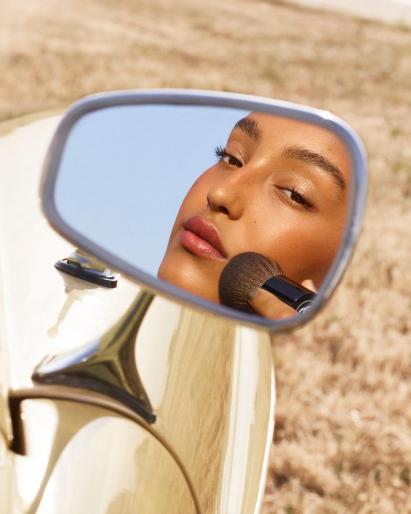 Makeup and Cosmetics in a Story
