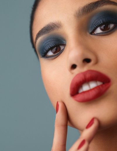 Welcome Fall with These Lipsticks
