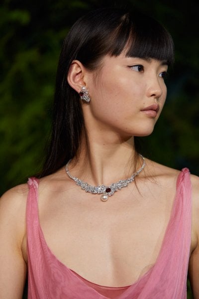 لمحة عن مجموعة&nbsp;Tie &amp; Dior&nbsp;للمجوهرات الراقية من ديور
