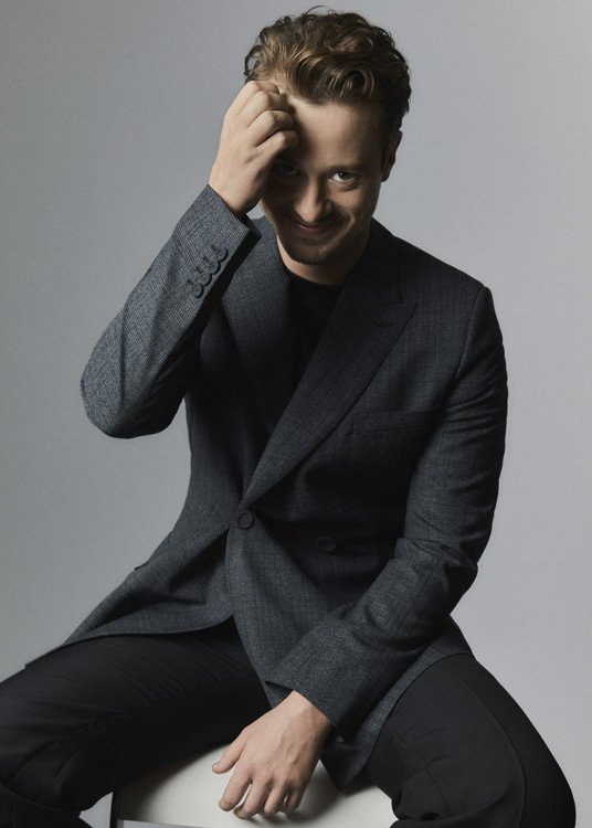 British Actor Joseph Quinn Boards the Dior Ship
