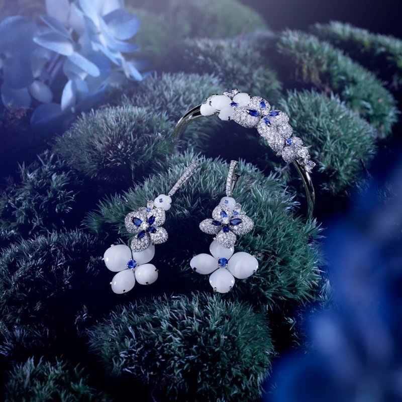 When Chaumet Celebrates the Passion for Flowers
