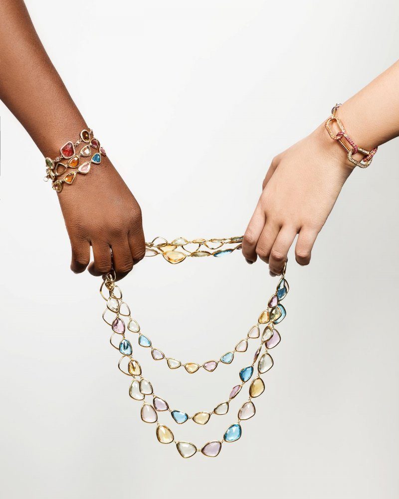 Express Your Love Through a Little Sparkling Gesture
