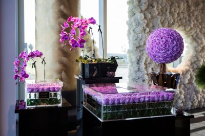 How to Create the Perfect Floral Table Centerpiece
