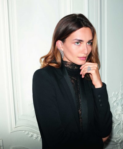 ميسيكا باريس تكشف عن حملة متألّقة لعام 2016-2017
