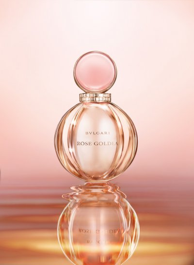 إرتقي إلى مستويات جديدة من الإغواء مع عطر Rose Goldea من بولغري
