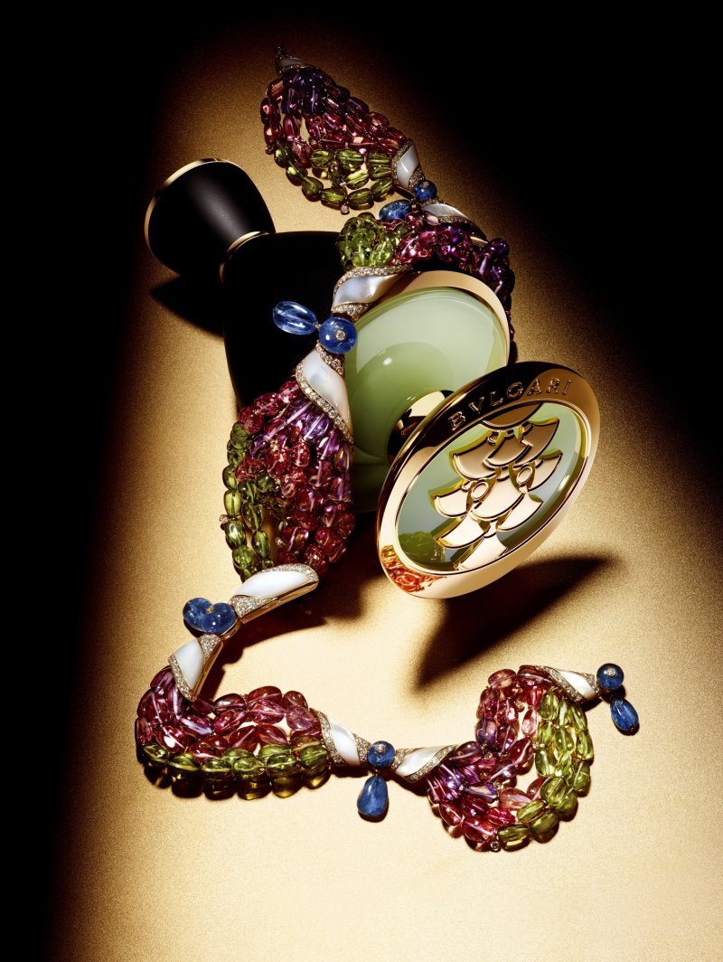 بولغري تستمرّ برحلتها الجماليّة على طريق الأحجار الكريمة
