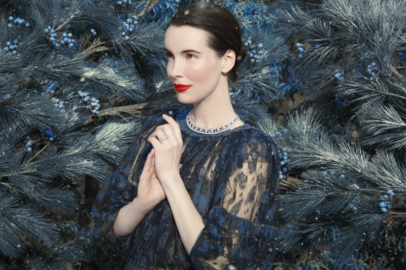The Holiday Season Sparkles with Van Cleef & Arpels
