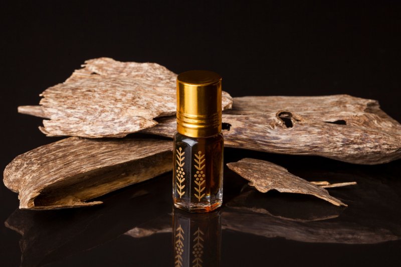 عطور العود، كنوز شرقيّة خالدة
