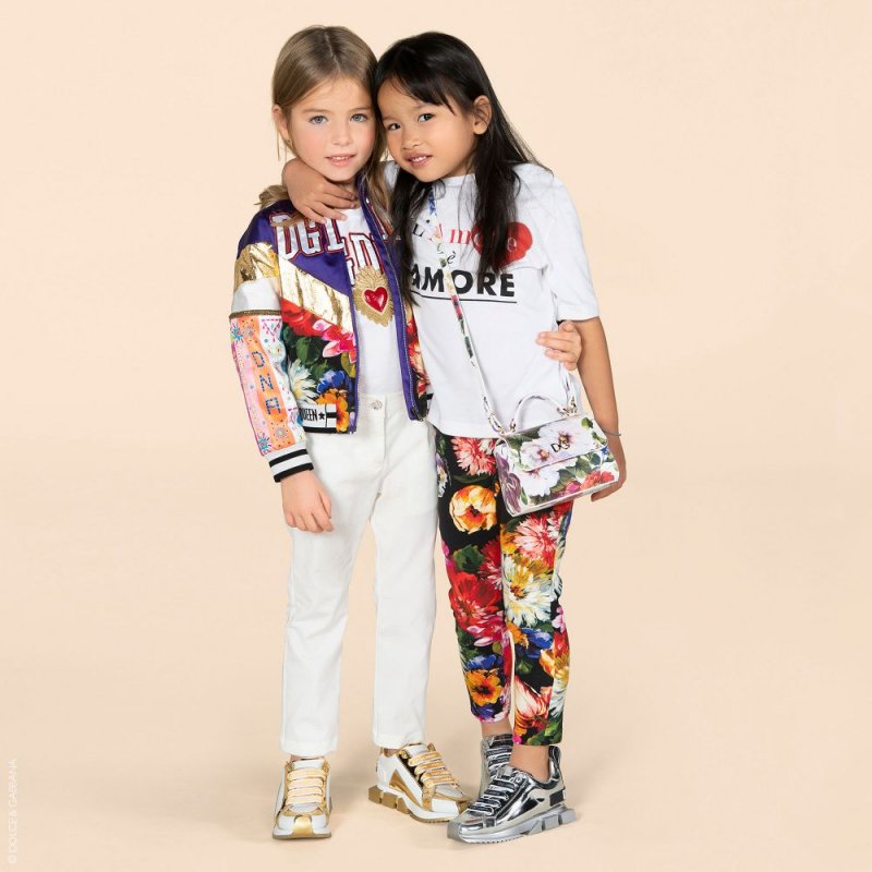 Spoil Your Little Ones with These Adorable Purses
