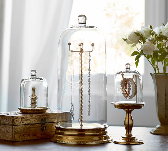 Isn’t It Time to Organize Your Jewels?
