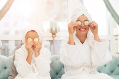 Share Beauty Moments with Your Little Princess
