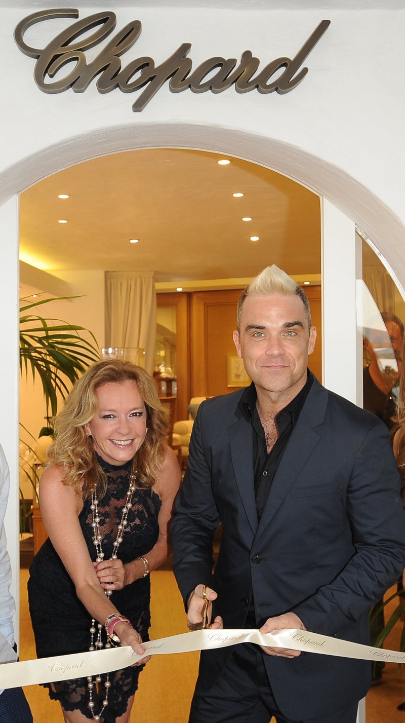 Robbie Williams Inaugurates Chopard New Boutique in Porto Cervo