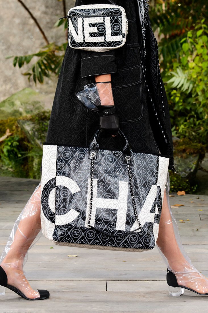 8 CHANEL Handbags You Must Invest In | Azyaamode