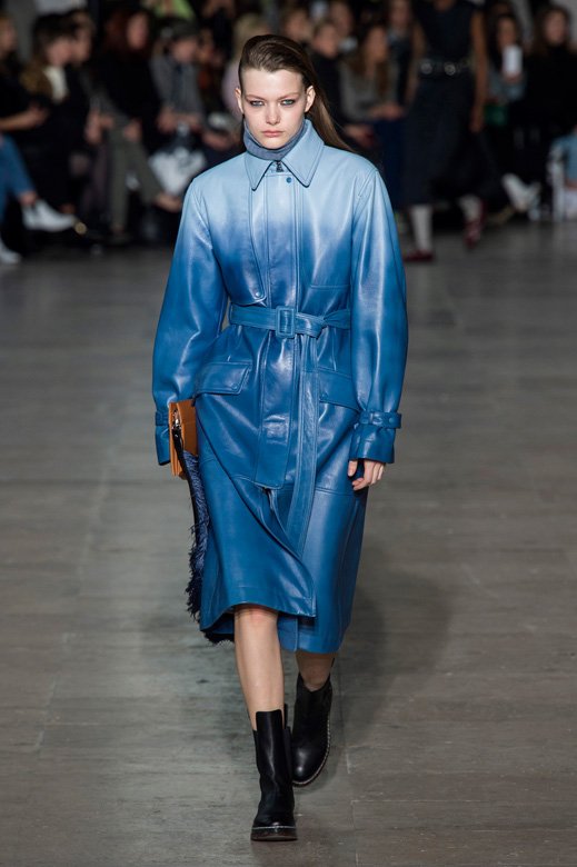 حقيبة&nbsp;<span dir=LTR>Lady D-Lite</span>&nbsp;الكبيرة<br />
&nbsp;