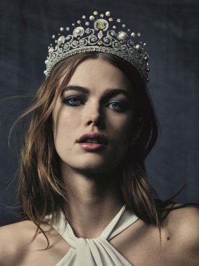 Be a Queen on Your Wedding Day
