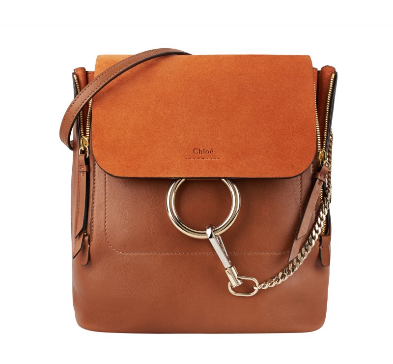 غوتشي<br />
<em>من موقع </em><em>Matches Fashion</em><br />
&nbsp;