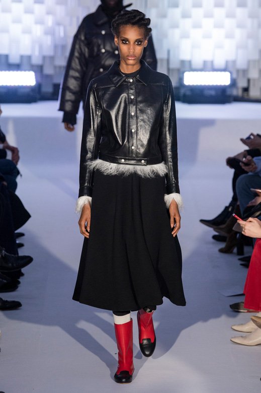 &nbsp;لينا خضري<br />
&nbsp;