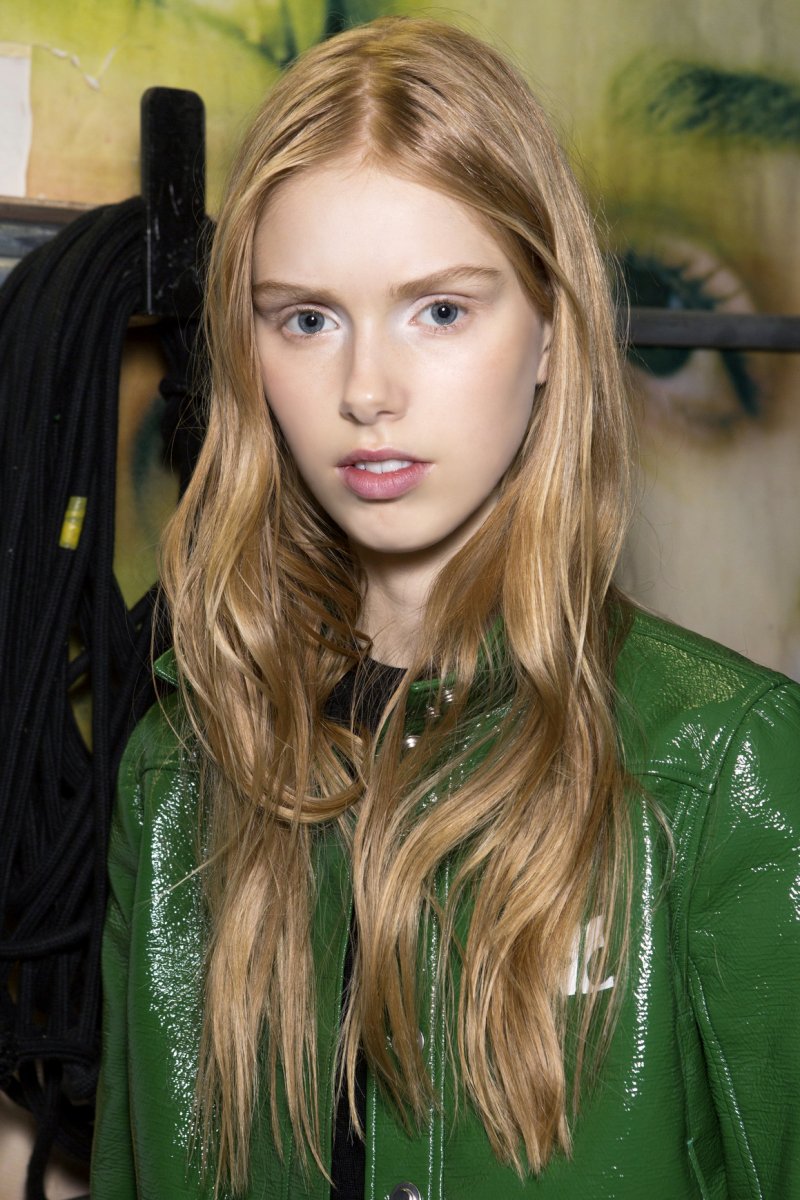 How to Make your Blowdry Last a Week
