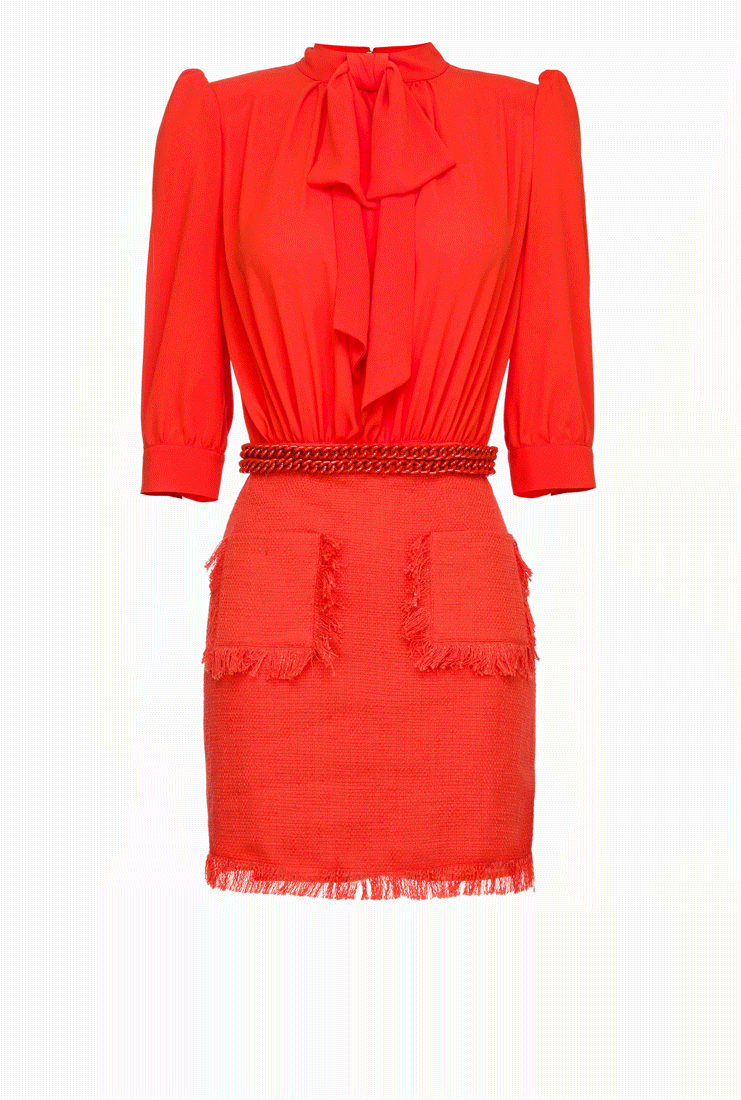 مجموعة إليزابيتا فرانكي الكبسولة في عيد العلامة العشرين
