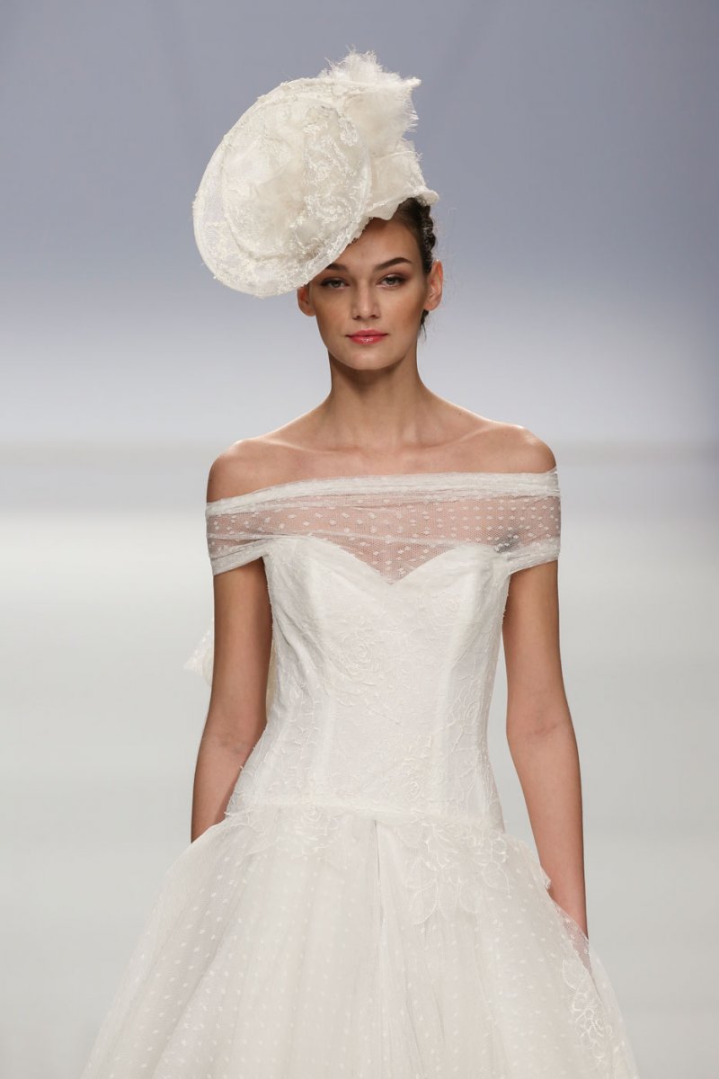 Hair and Wedding Hats Azyaamode